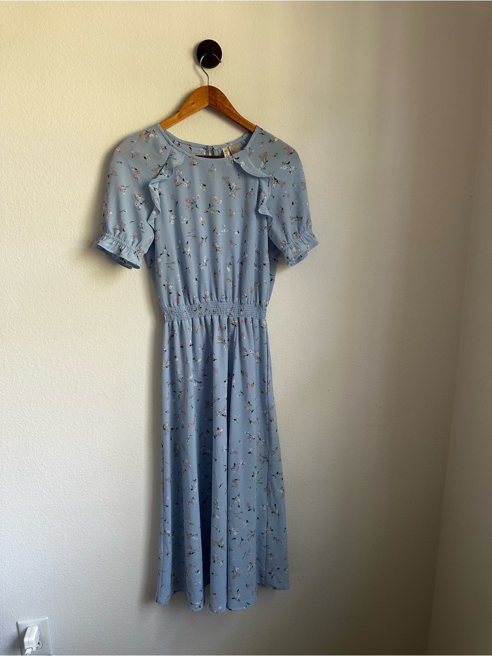 Divided by H&M Blue Floral Ruffle Midi Dress XS